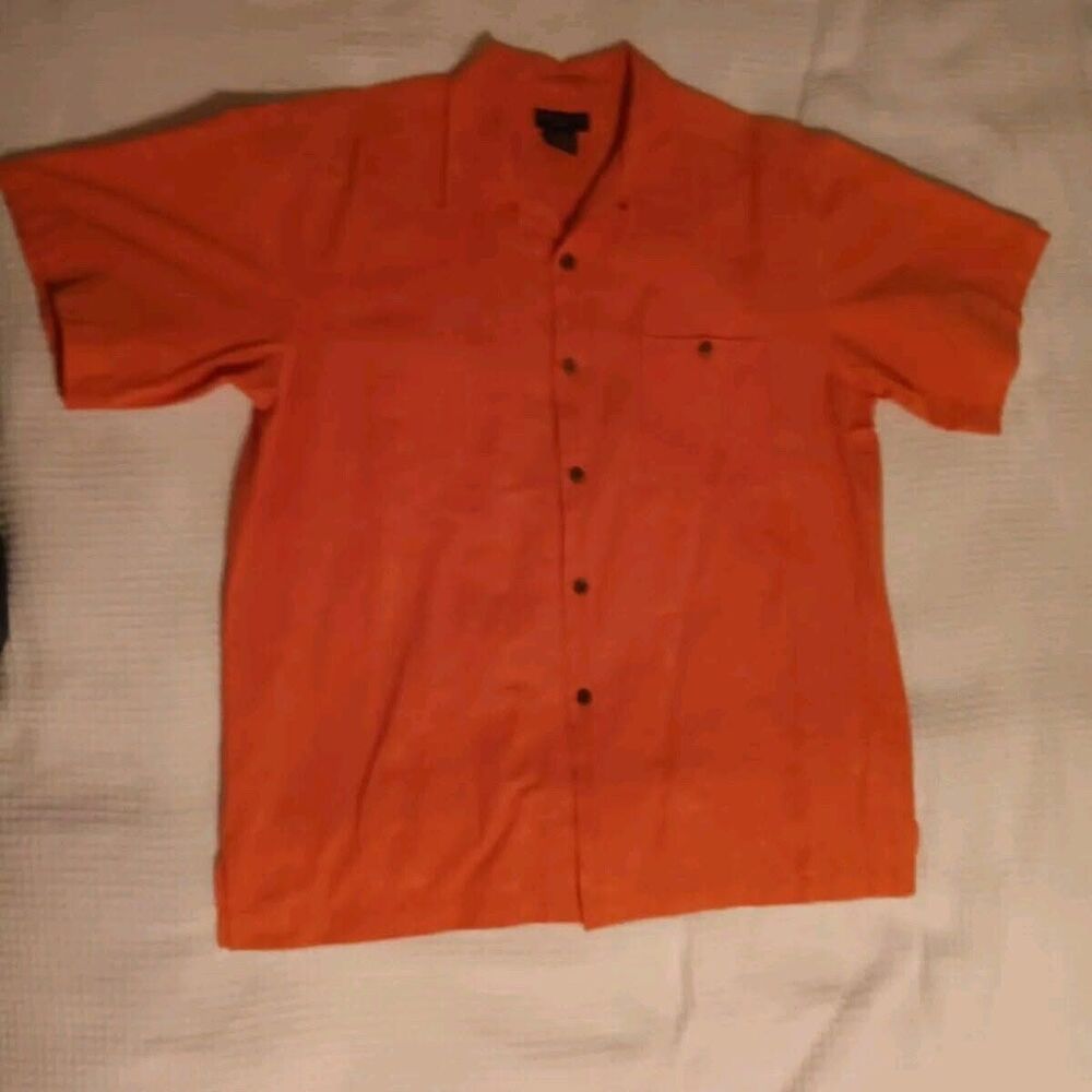 Men's Gordon Clothing Co.  Casual Button Down Shirt. Color Orange --LARGE--